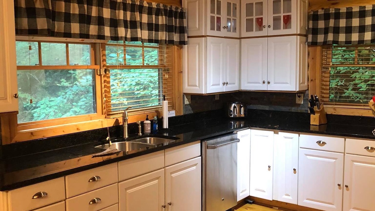 Photo of Kitchen in Topton