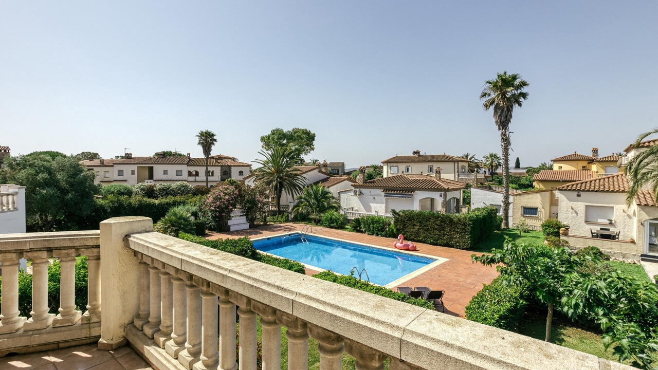 Photo of Outdoor in Torroella de Fluvia
