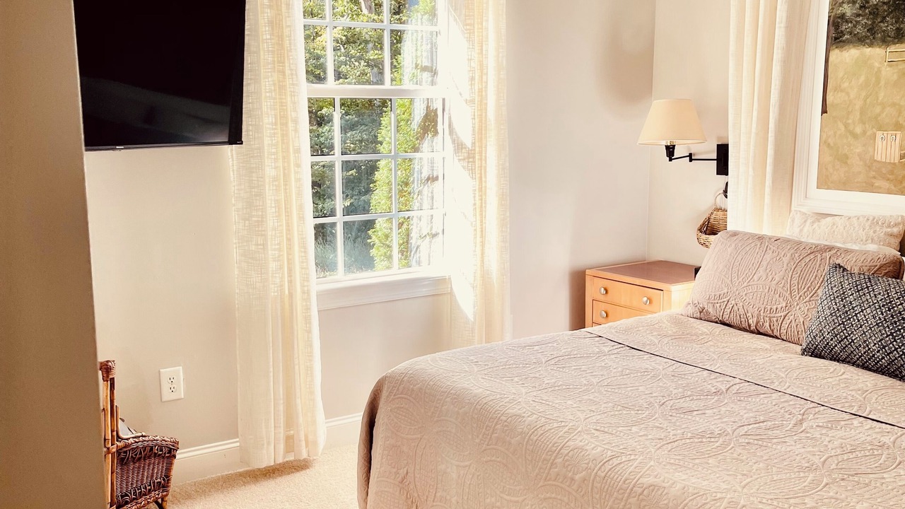 Photo of Bedroom in Greensboro