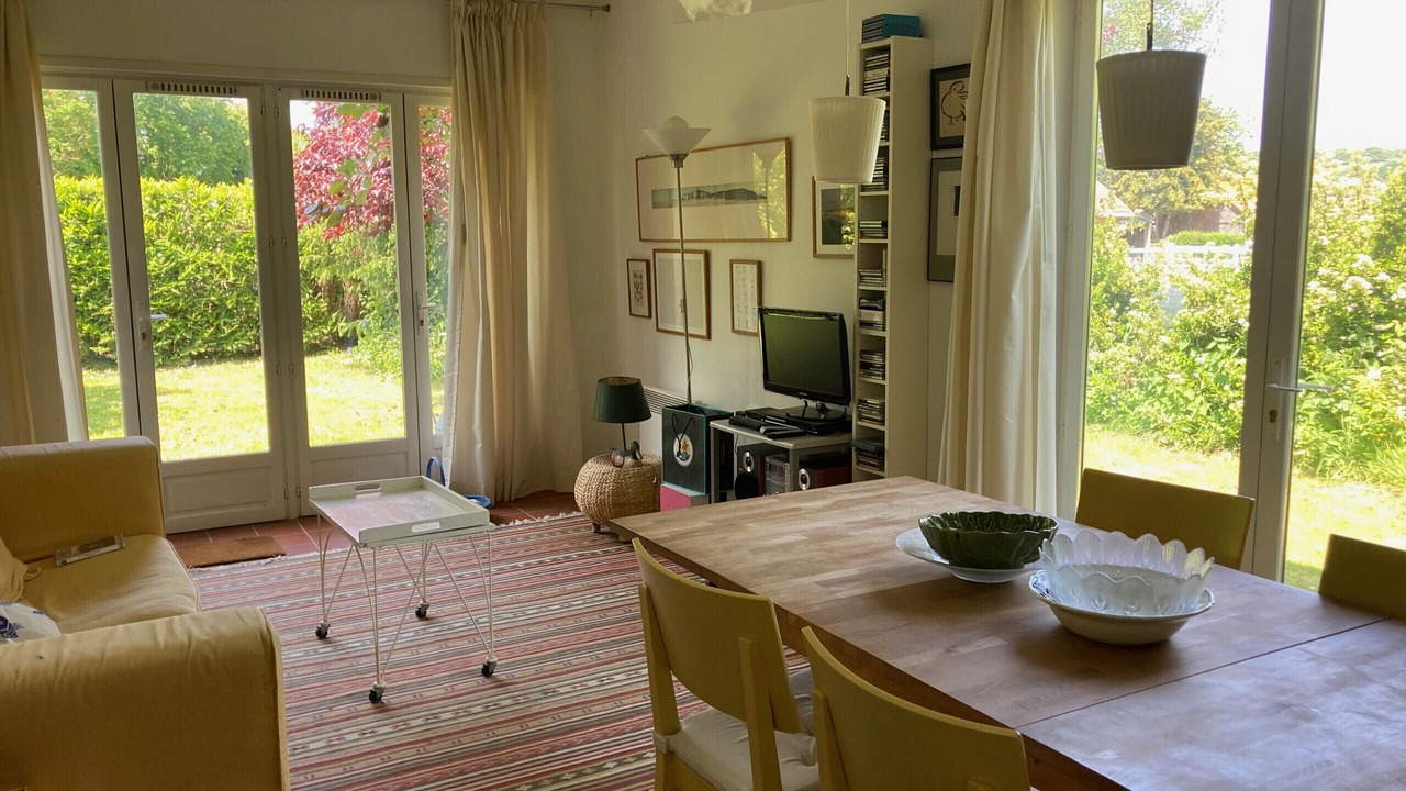 Photo of Livingroom in Longueil