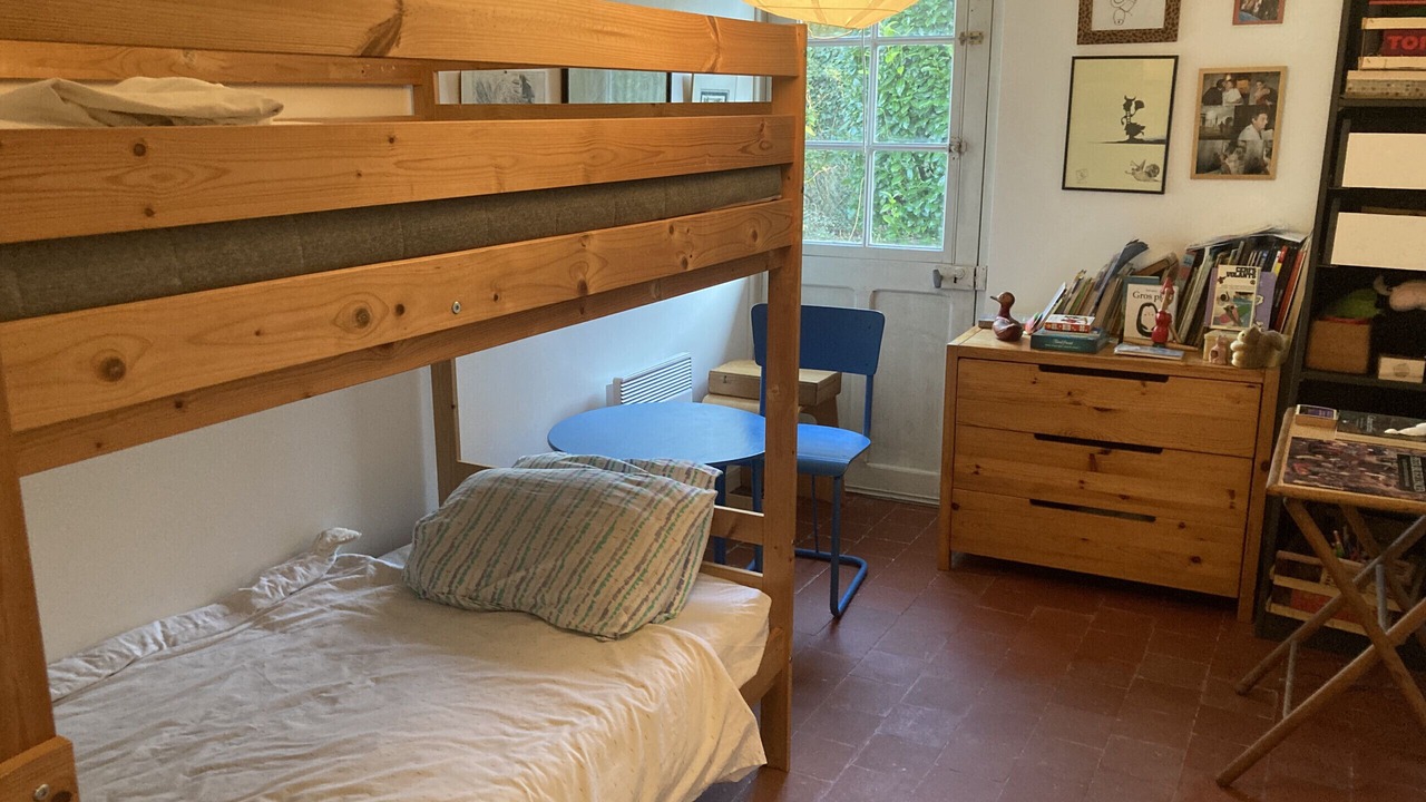 Photo of Bedroom in Longueil