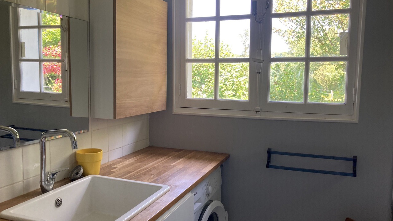 Photo of Bathroom in Longueil