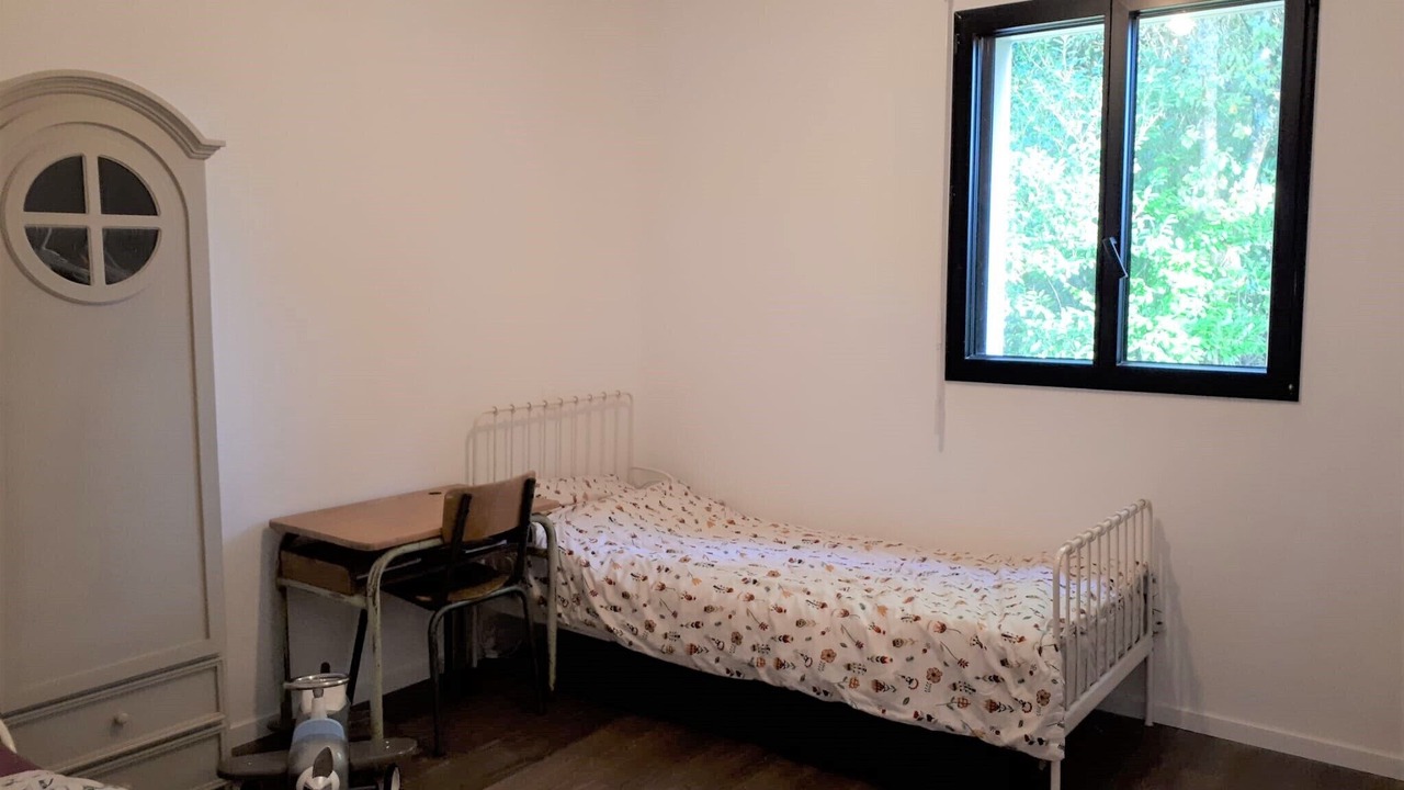 Photo of Bedroom in Caurel