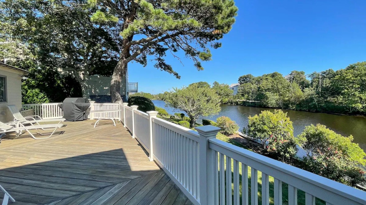 Photo of Patio Balcony in Popponesset