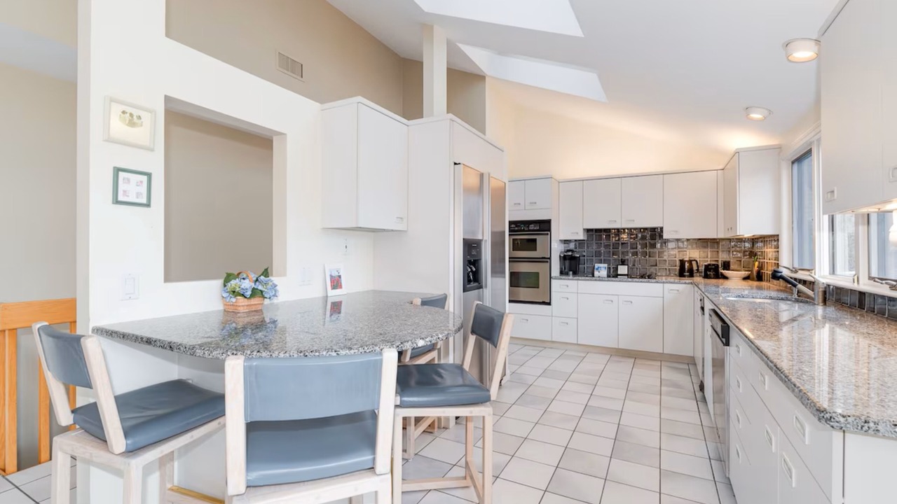Photo of Kitchen in Popponesset