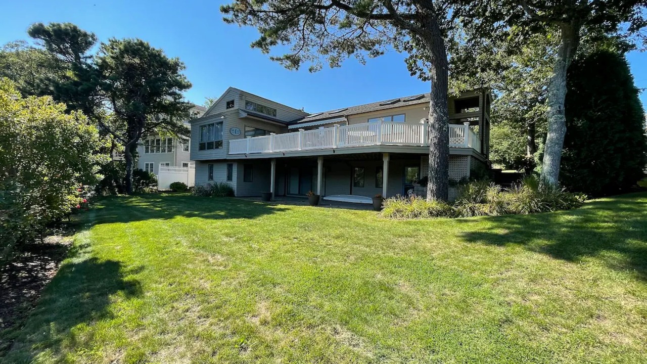 Photo of Outdoor in Popponesset