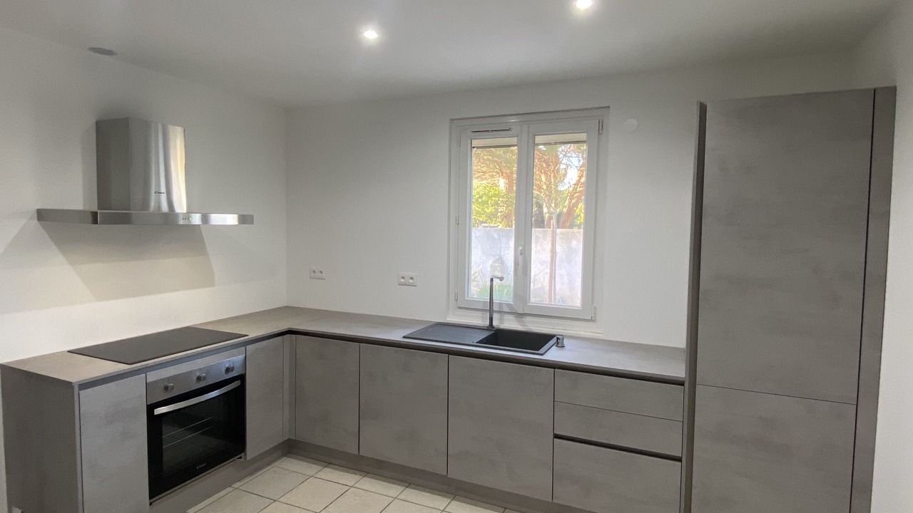 Photo of Kitchen in Cuxac-dʼAude