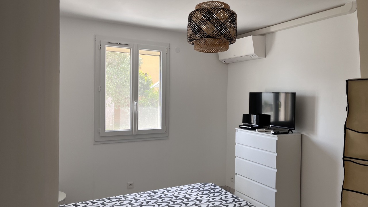 Photo of Bedroom in Cuxac-dʼAude