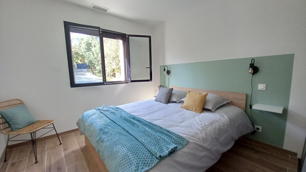 Photo of Bedroom in Caunes-Minervois