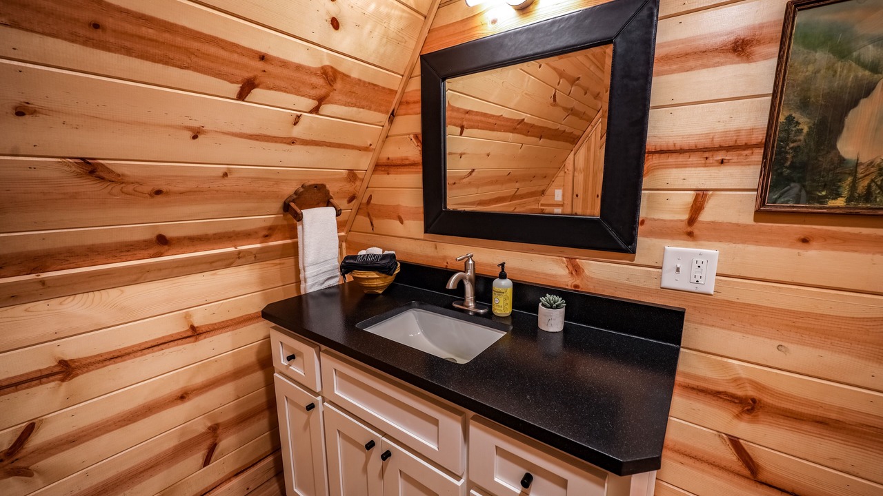 Photo of Bathroom in Royal