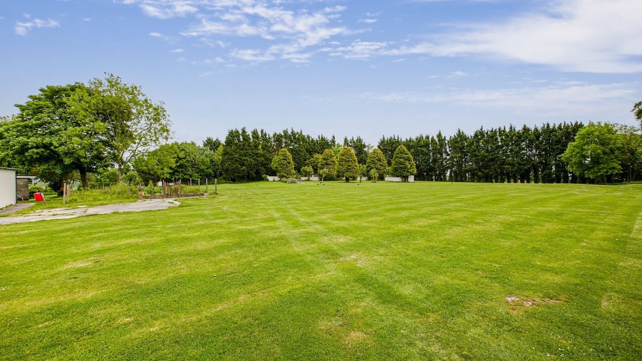 Photo of Others in Dartmouth