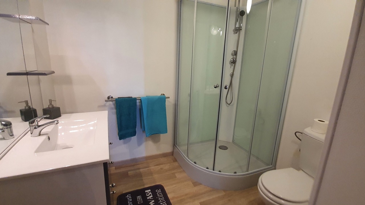 Photo of Bathroom in Nadaillac