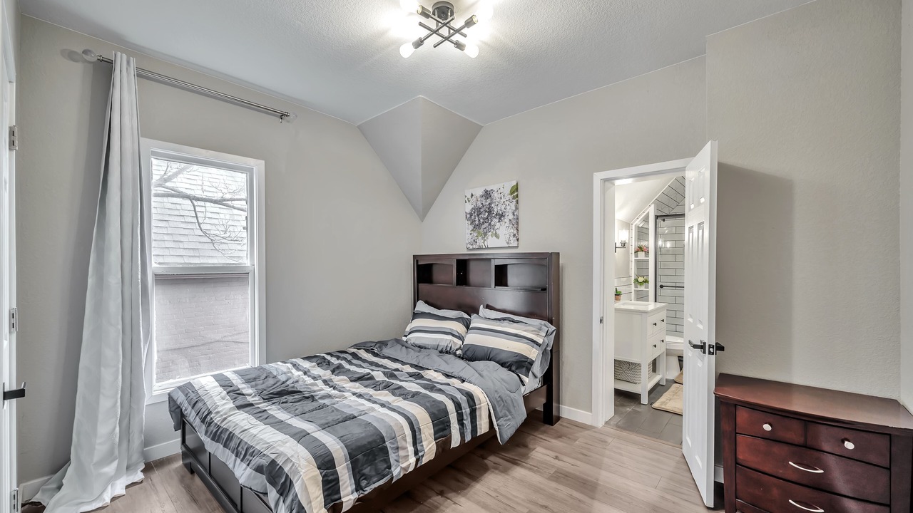 Photo of Bedroom in Speer