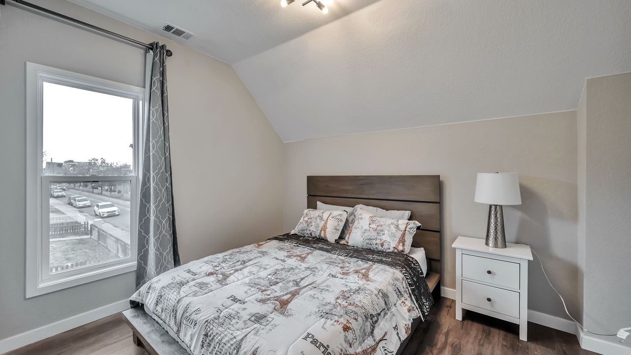 Photo of Bedroom in Speer