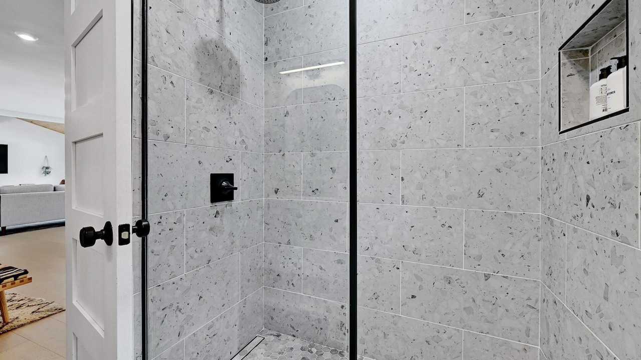 Photo of Bathroom in Dawson