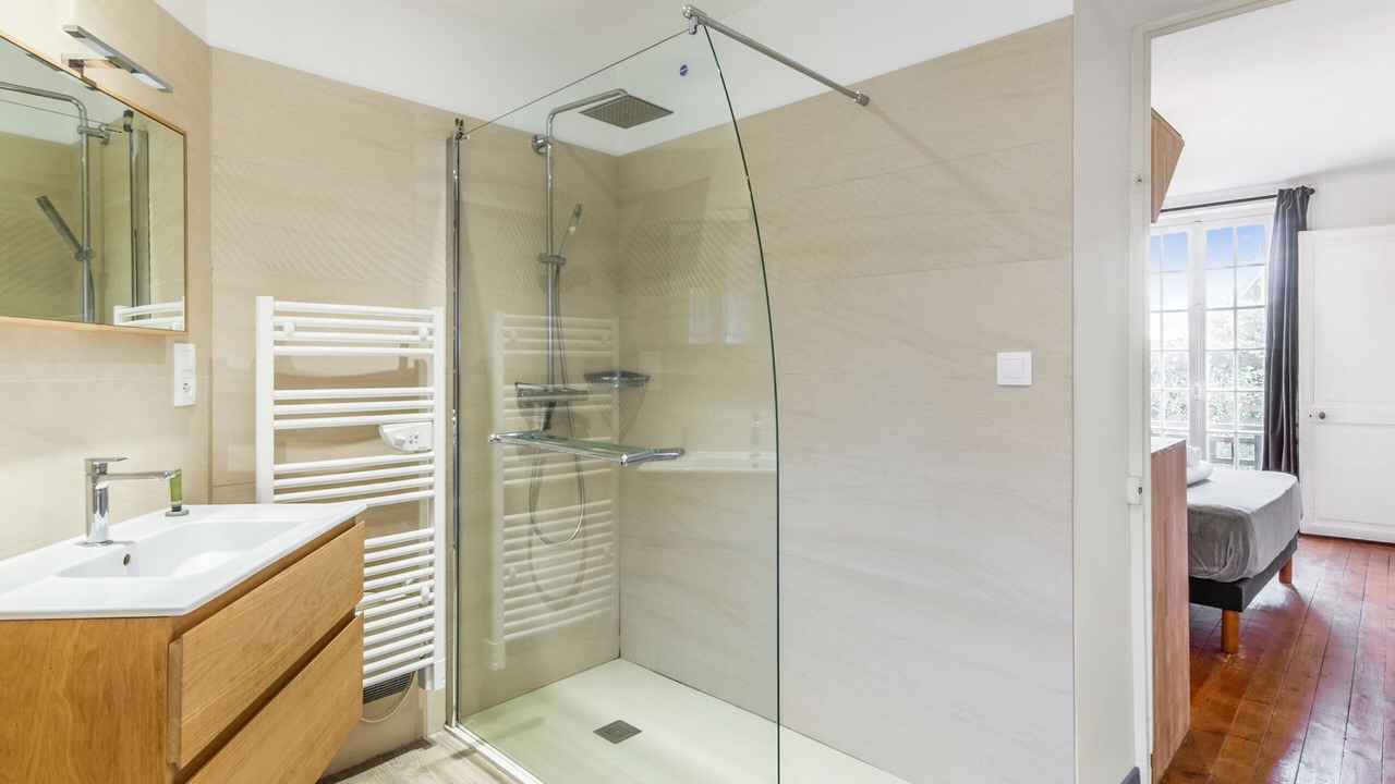 Photo of Bathroom in Cabourg