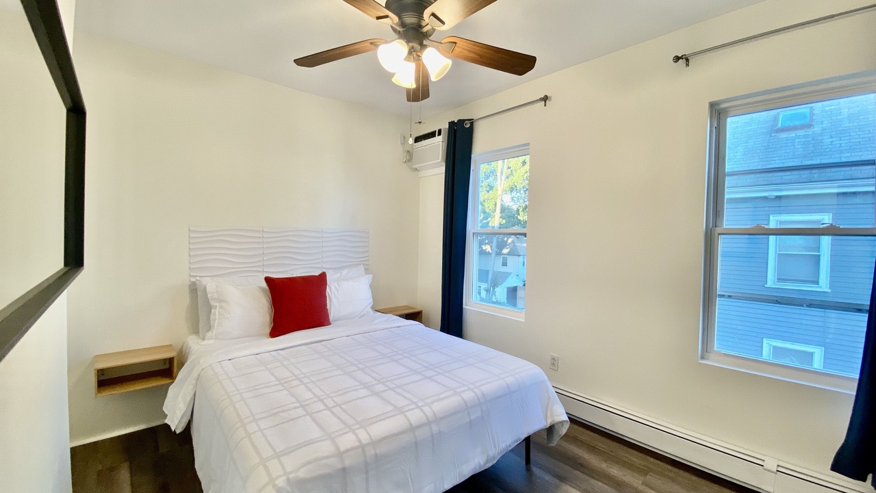 Photo of Bedroom in Quincy