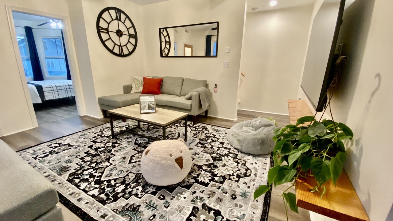 Photo of Livingroom in Quincy