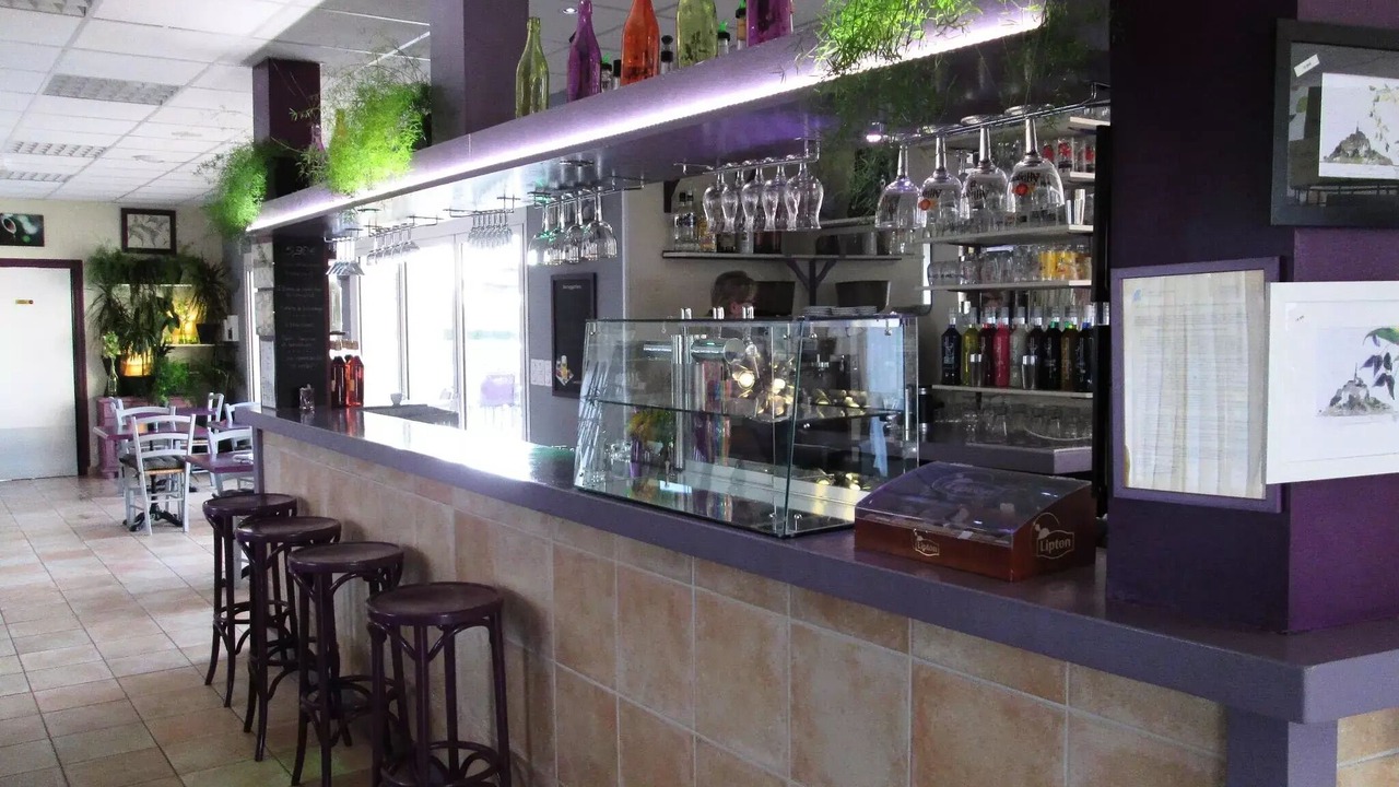 Photo of Others in Courtils