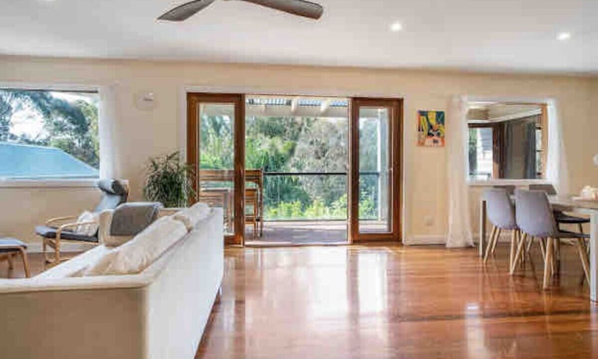 Photo of Livingroom in Kew