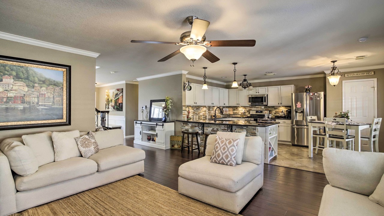 Photo of Livingroom in Cypress
