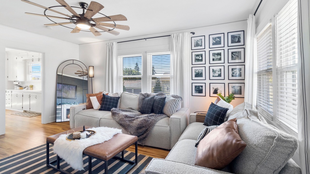 Photo of Livingroom in Snohomish