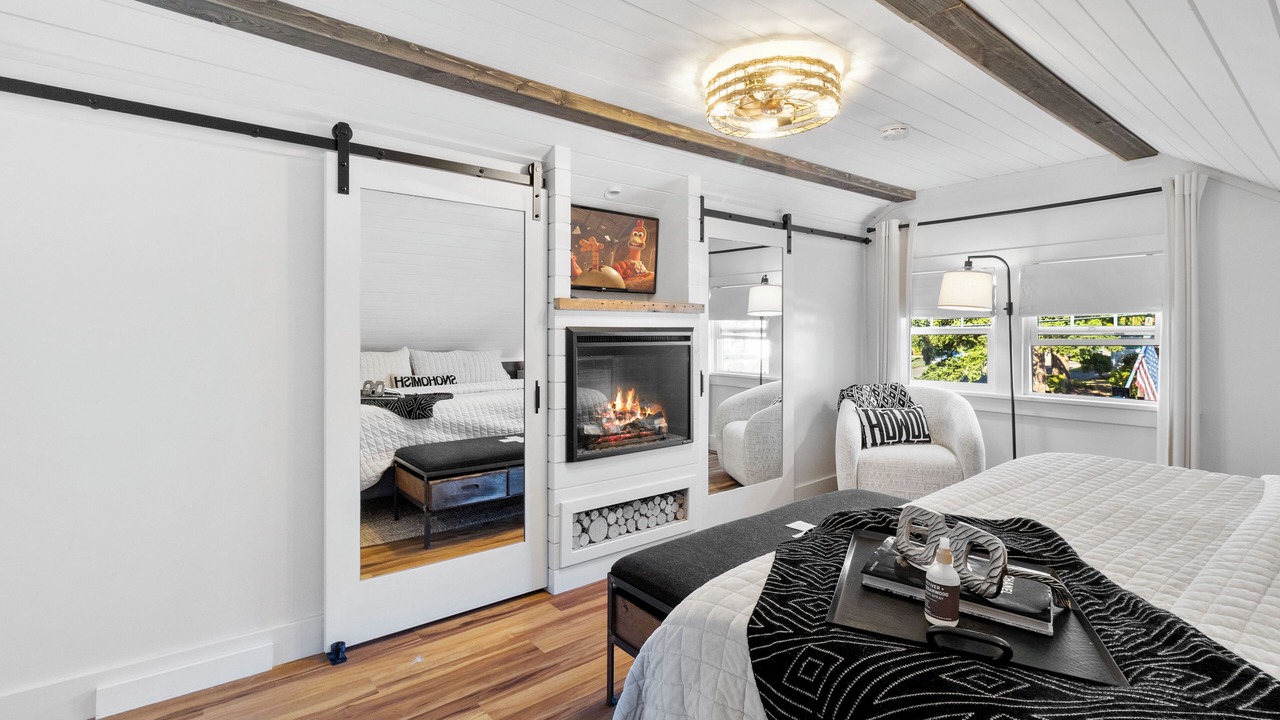 Photo of Bedroom in Snohomish