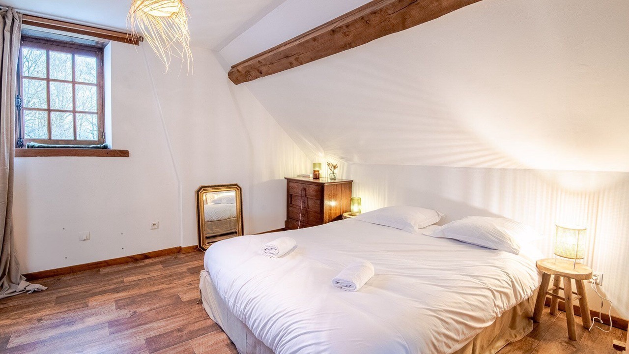 Photo of Bedroom in Beaumont-Village