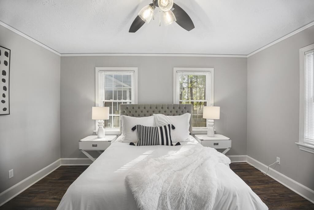 Photo of Bedroom in Forest Hills