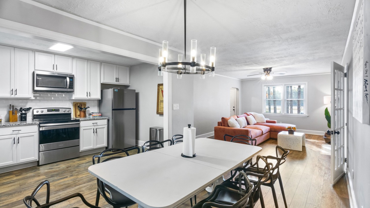 Photo of Kitchen in Forest Hills