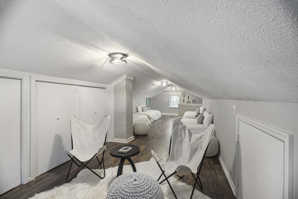 Photo of Bedroom in Forest Hills