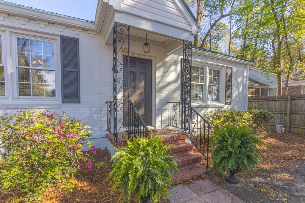 Photo of Outdoor in Forest Hills