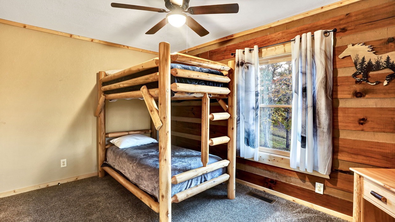 Photo of Bedroom in Cleveland