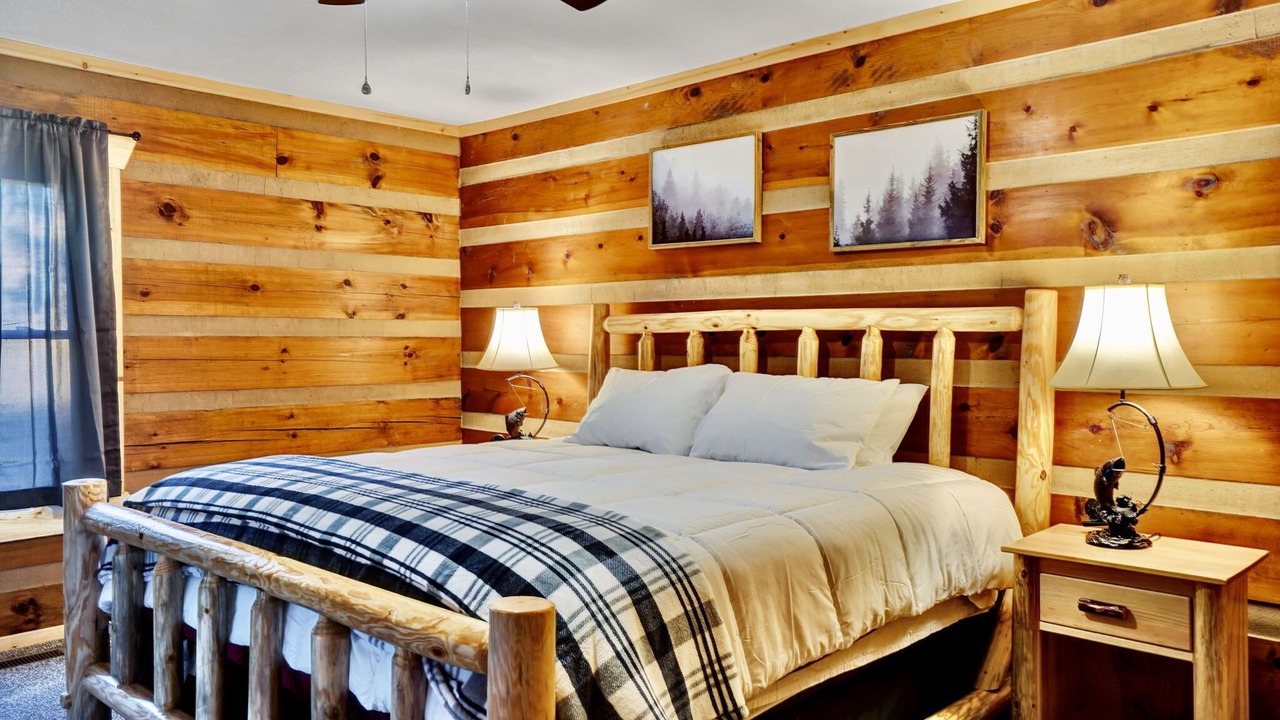 Photo of Bedroom in Cleveland