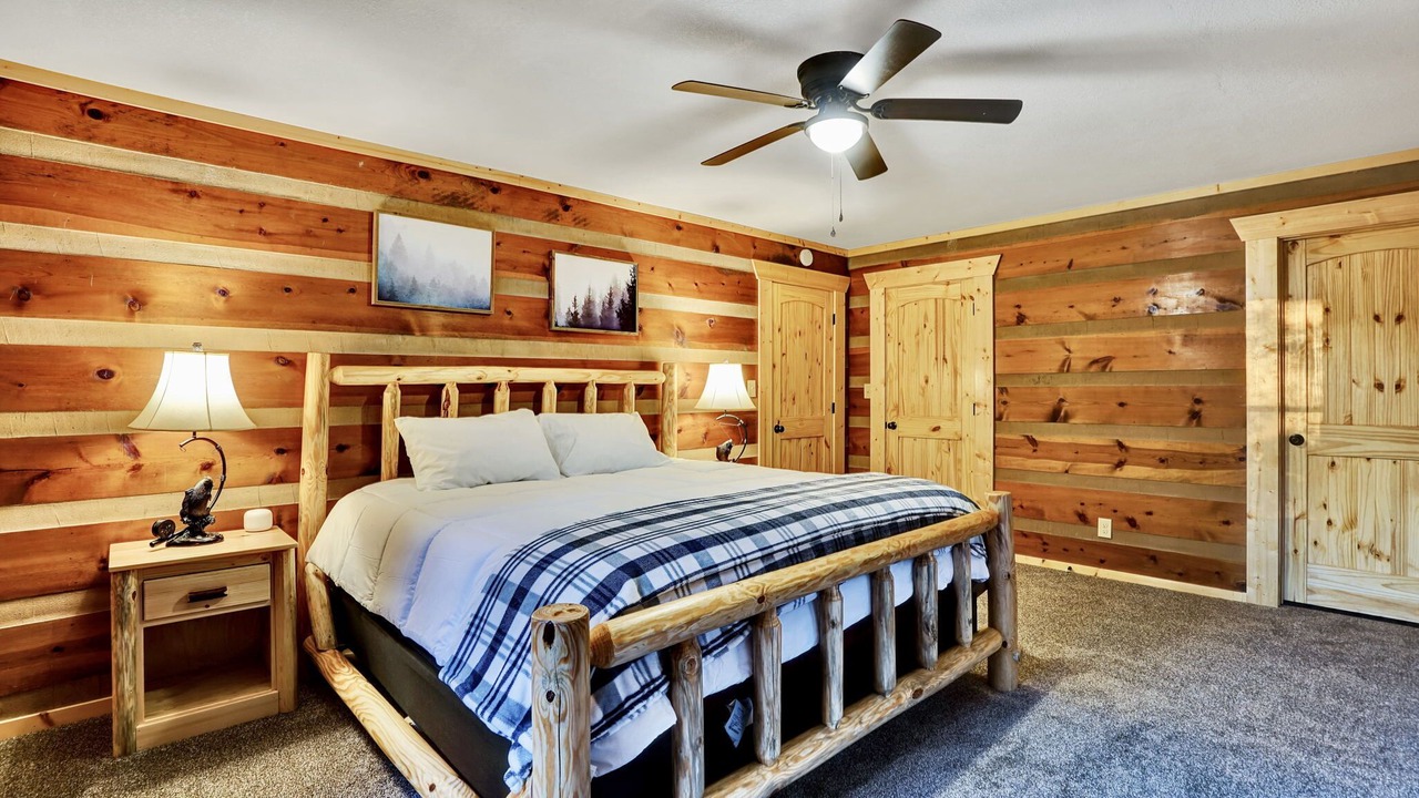 Photo of Bedroom in Cleveland