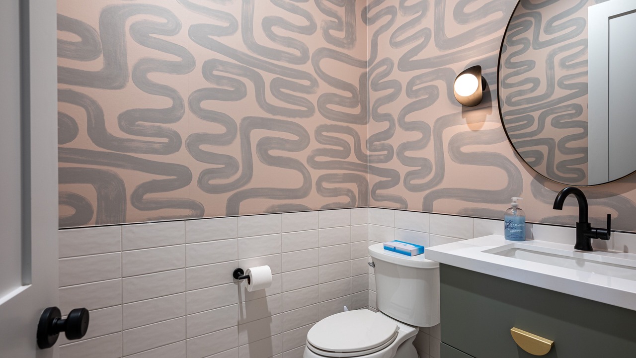 Photo of Bathroom in Pinnacle Peak