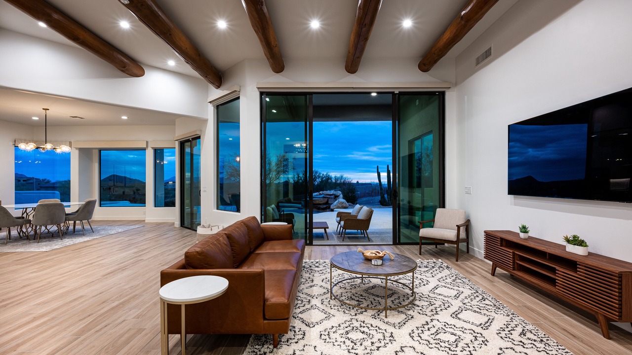 Photo of Livingroom in Pinnacle Peak