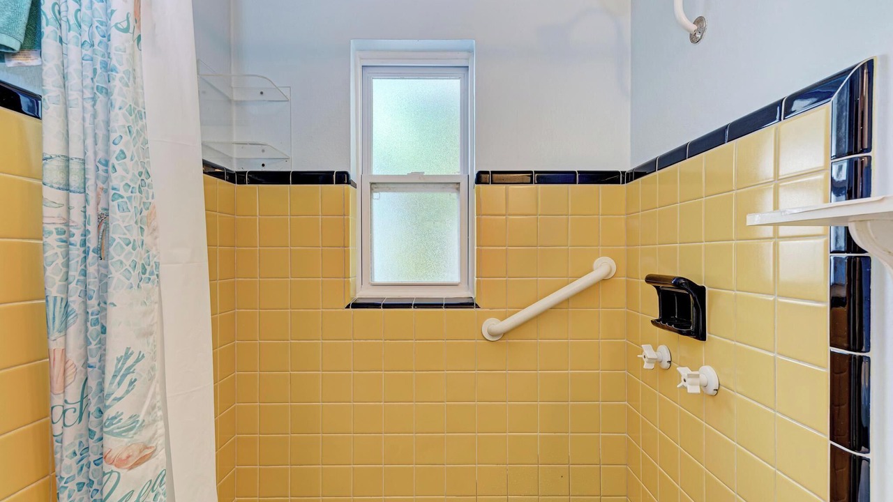 Photo of Bathroom in Englewood
