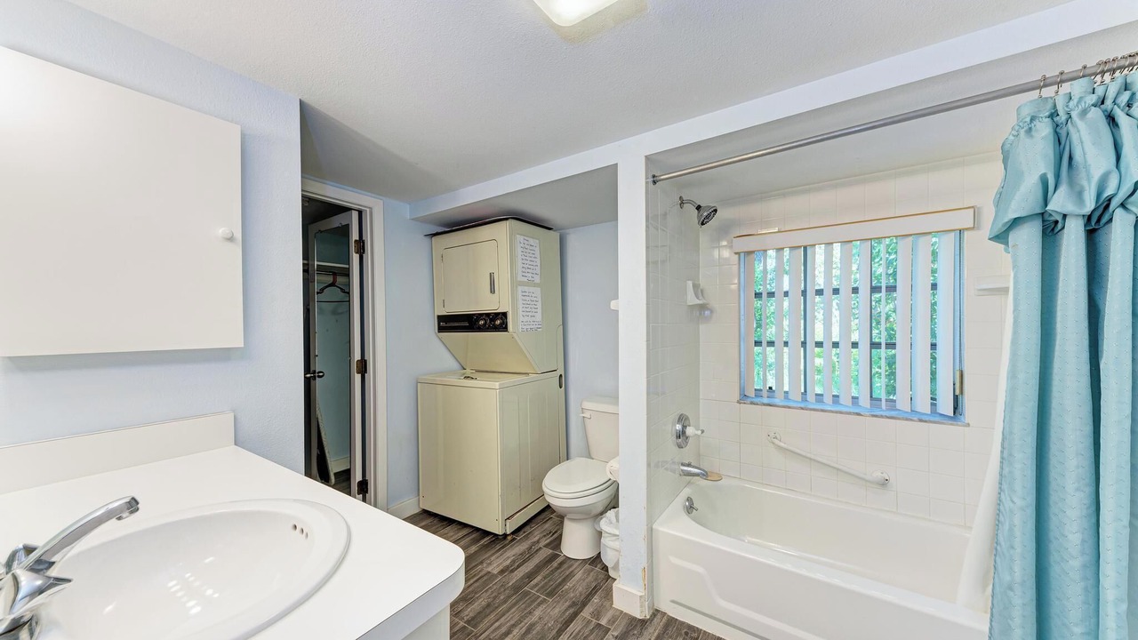 Photo of Bathroom in Englewood