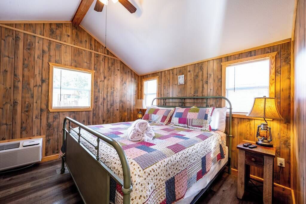Photo of Bedroom in Broken Bow