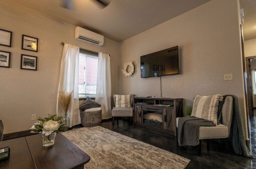 Photo of Livingroom in Hermosa