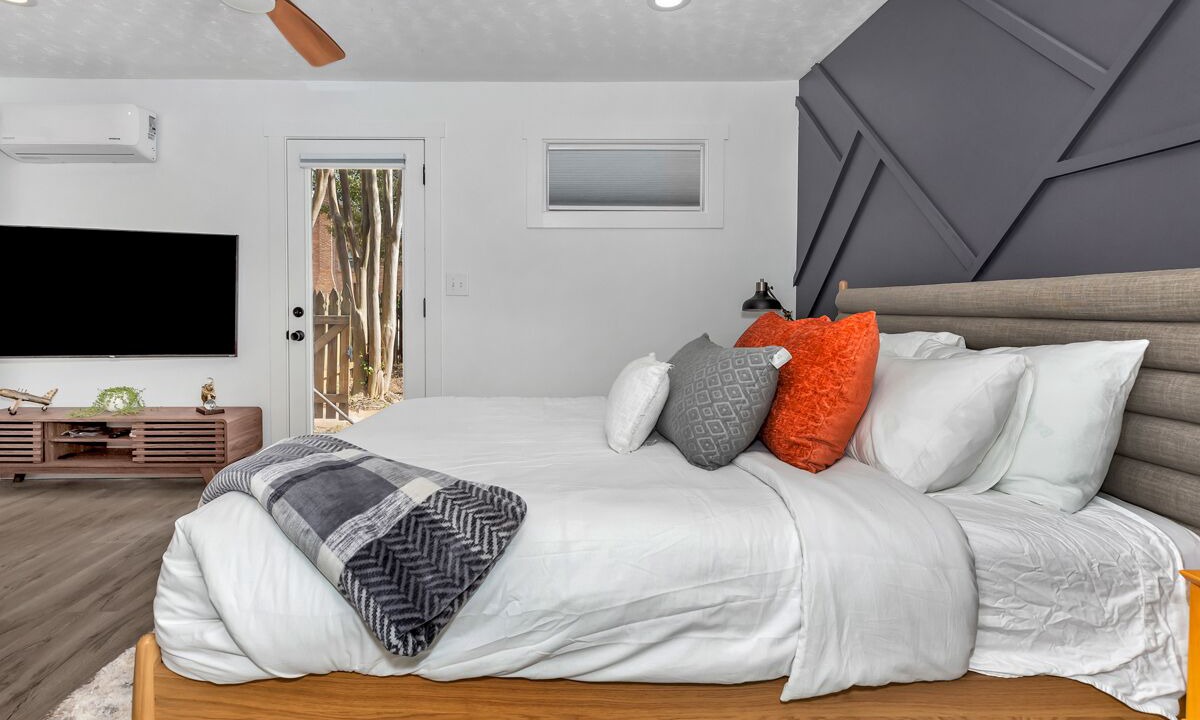 Photo of Bedroom in Huntsville