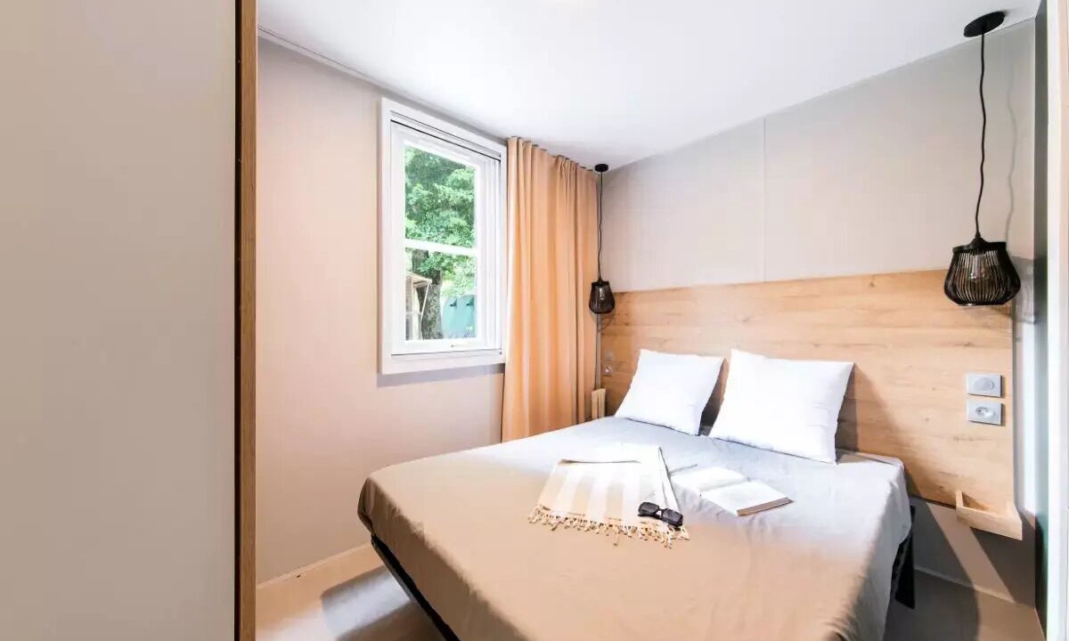 Photo of Bedroom in Saint-Vincent-de-Durfort