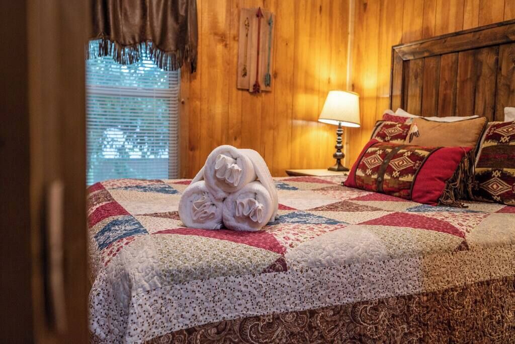 Photo of Bedroom in Broken Bow