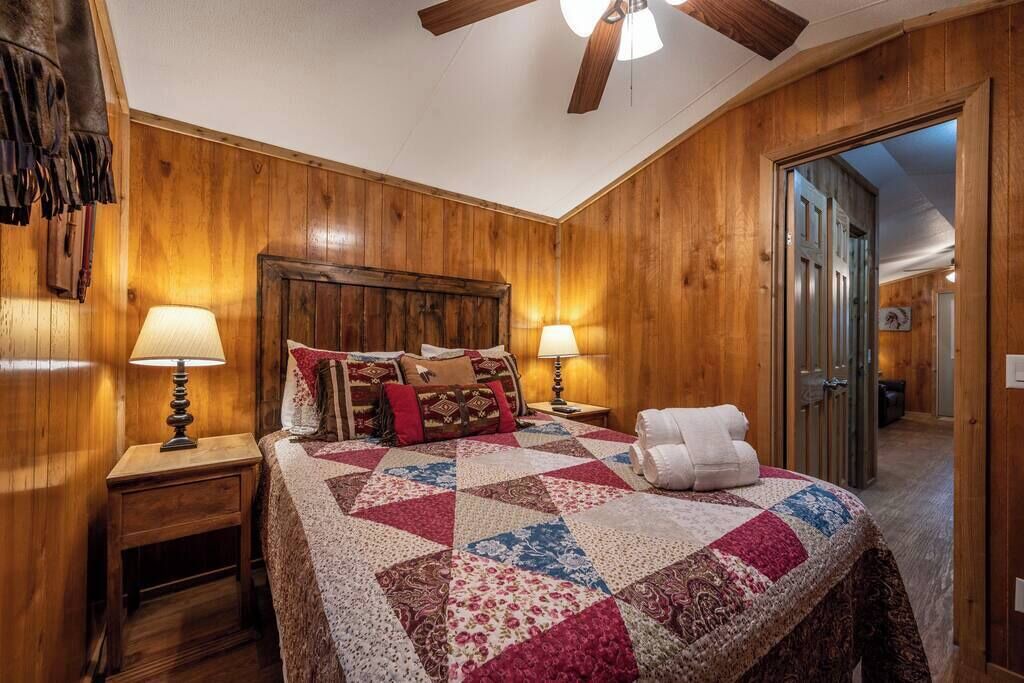 Photo of Bedroom in Broken Bow