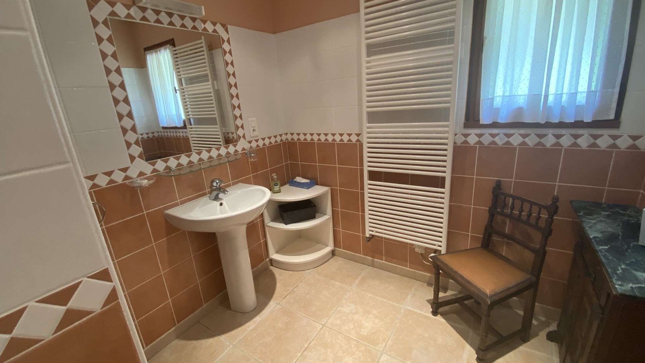 Photo of Bathroom in Manaurie