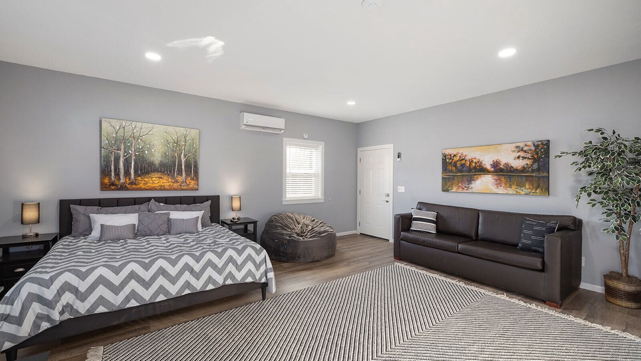 Photo of Bedroom in Branson