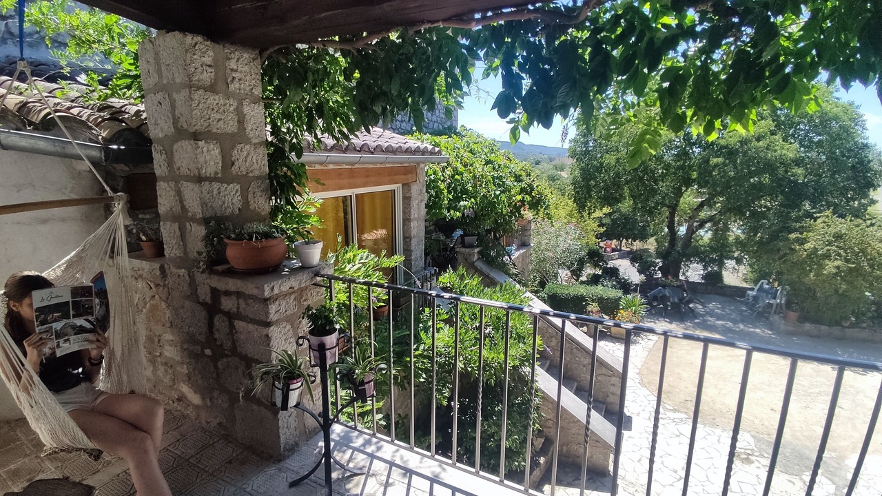 Photo of Patio Balcony in Saint Alban Auriolles