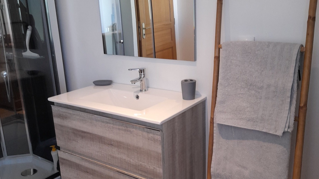 Photo of Bathroom in Pont-Audemer - Val de Risle