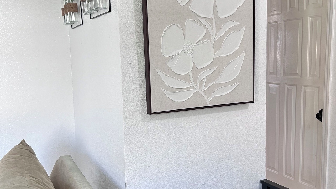 Photo of Livingroom in Oak Ridge